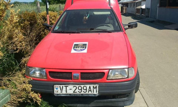 Obecný úrad ponúka na odpredaj automobil Seat Inca 
