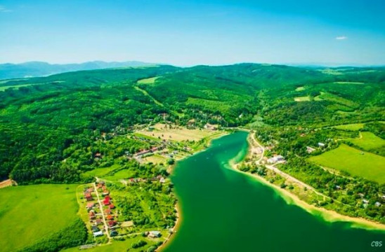 Relácia Cez čiaru aj o komunálnych voľbách na Domaši Dobrej v roku 2022 