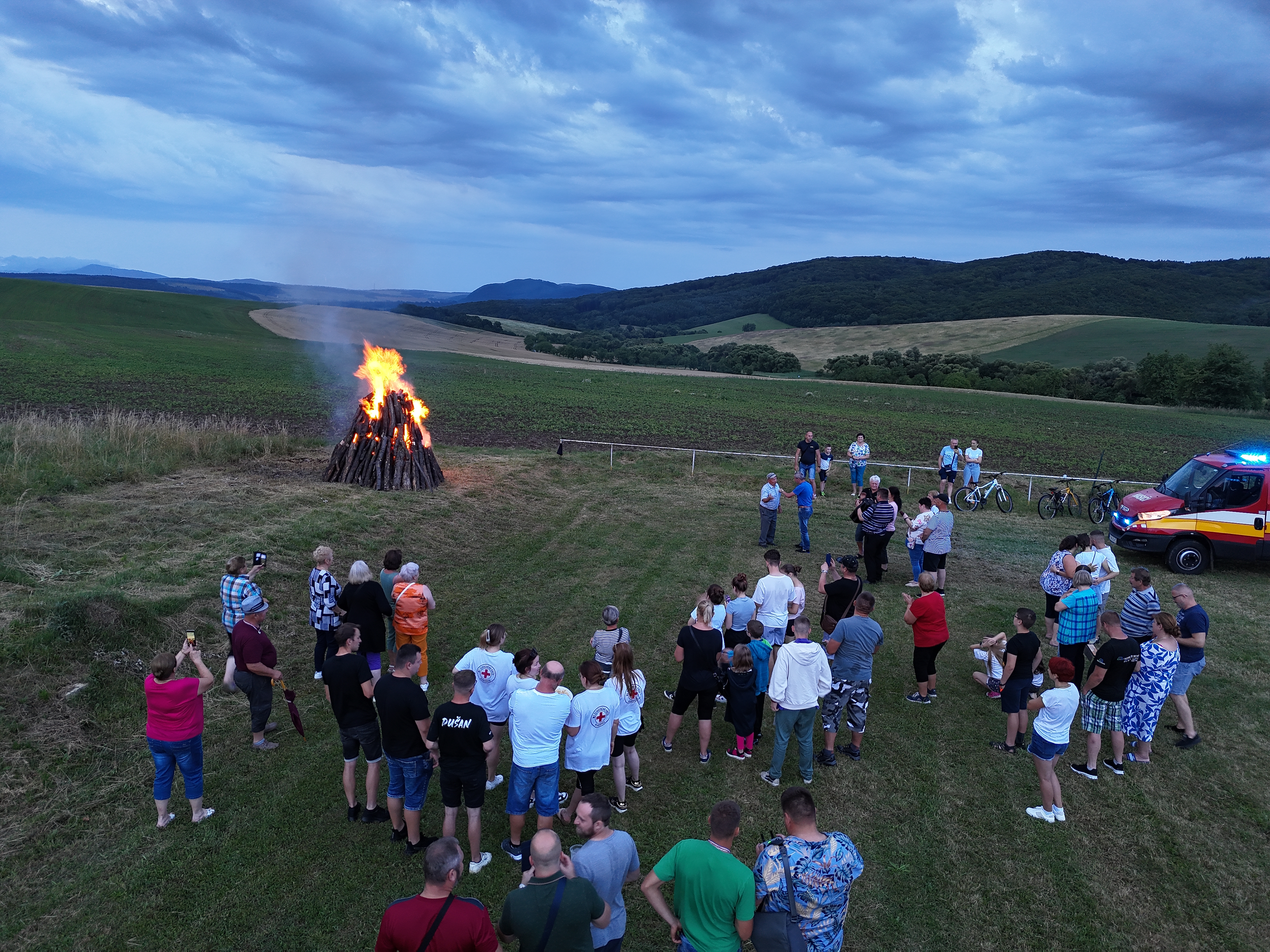 dji_fly_20240622_203732_0220_1719754837064_photo.jpg (9.77 MB)
