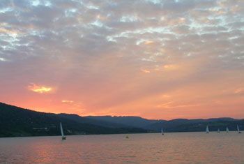 7fbc7bf02cc576e9cf2376767d7d602a.jpg (11 KB)