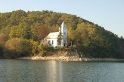 8e0241d77da732cf4ed3f36afcb2ea42.jpg (9 KB)